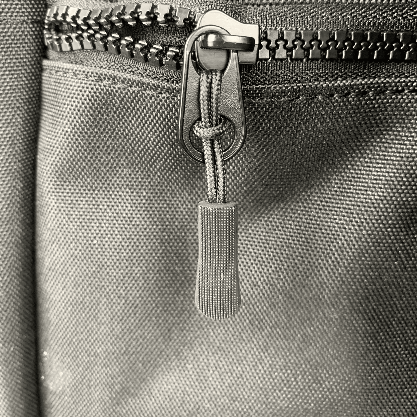 Zipper Pulls (pack of 10) Disc DiscHub black 