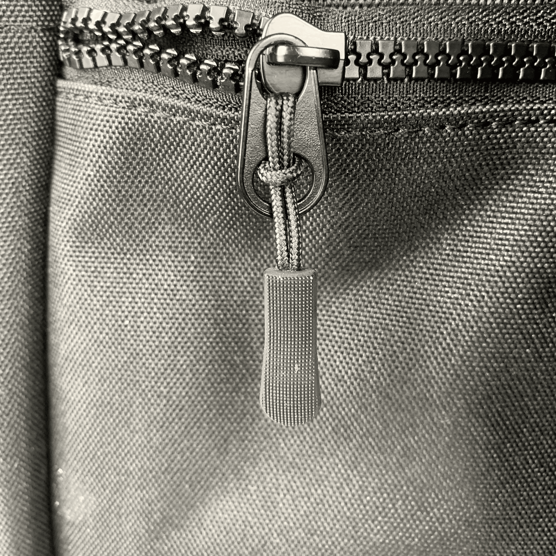 Zipper Pulls (pack of 10) Disc DiscHub black 